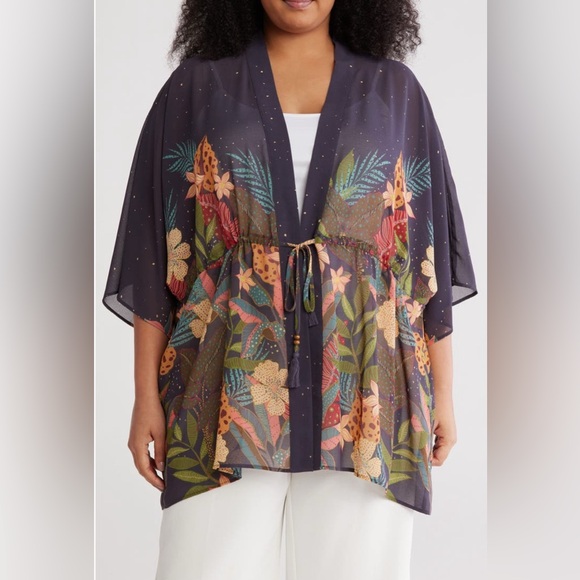 Other - NWT Plus Size  DR2 Daniel Rain Floral Open Wrap